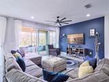 10095 Oak Tree Circle - Photo 8