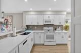 7669 Springwater Place - Photo 15