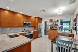 2610 10th Terrace - Photo 17