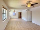 2915 22nd Avenue - Photo 6
