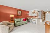 1118 Lake Terrace - Photo 4