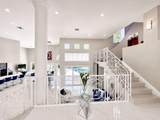 233 Pershing Way - Photo 10