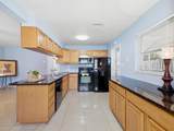 370 Orange Way - Photo 4