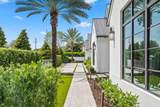 1634 Swinton Avenue - Photo 4