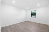 699 40TH Street - Photo 27