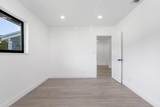 699 40TH Street - Photo 32
