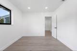 699 40TH Street - Photo 34
