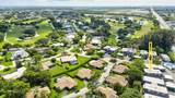 415 Pine Tree Court - Photo 4