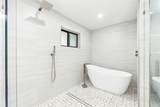 15901 54 PLACE - Photo 24
