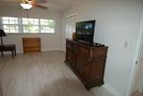 575 Oaks Ln - Photo 13