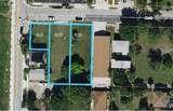 922 6th Street - Photo 1