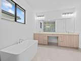 1425 23rd Court - Photo 9