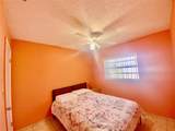 1104 Pinehurst - Photo 35