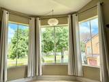 2371 33 St - Photo 2