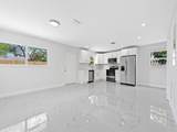 915 9th Street - Photo 4