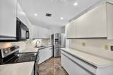 6869 Fountains Circle - Photo 17