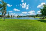 9320 Hollybrook Lake Drive - Photo 31