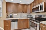 3020 Islewood D - Photo 14