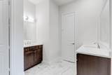 1805 Bridgepointe Circle - Photo 14