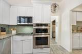 211 Seaspray Avenue - Photo 15