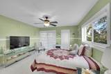 114 Greenbrier - Photo 11