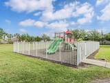 9322 Breakers Row - Photo 32