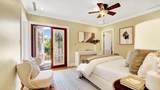 225 Pershing Way - Photo 39