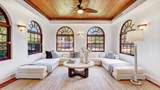 225 Pershing Way - Photo 8