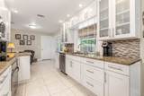 502 Oak Terrace - Photo 7