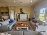 411 Stratford Lane - Photo 15