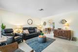 121 Deerfield Drive - Photo 9