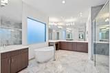 9435 Royal Woods Manor - Photo 19