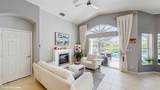 15151 Banbury Way - Photo 17