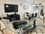 312 Southampton A - Photo 10