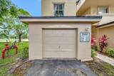 2060 Greenview Shores Boulevard - Photo 3