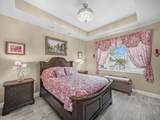 12863 Lake Fern Circle - Photo 22