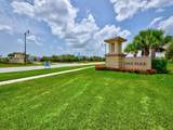 12863 Lake Fern Circle - Photo 33