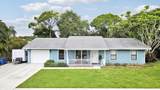 902 Oak Circle - Photo 1