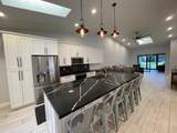 6157 Sunny Pointe Circle - Photo 9