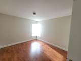 2539 49 Terrace - Photo 16