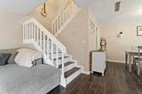 825 Center Street - Photo 18
