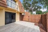 825 Center Street - Photo 5