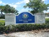 2700 Sunrise Lakes Drive - Photo 9