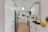 2060 Greenview Shores Boulevard - Photo 2