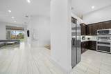 114 Palm Point - Photo 8