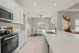 6 52nd Square - Photo 29