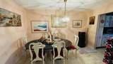 910 South Drive - Photo 3