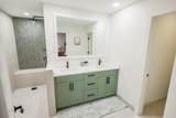 3127 Sherwood Boulevard - Photo 20