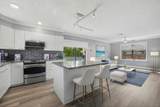 324 Pine Street - Photo 2