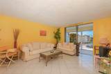 2861 Somerset Drive - Photo 1